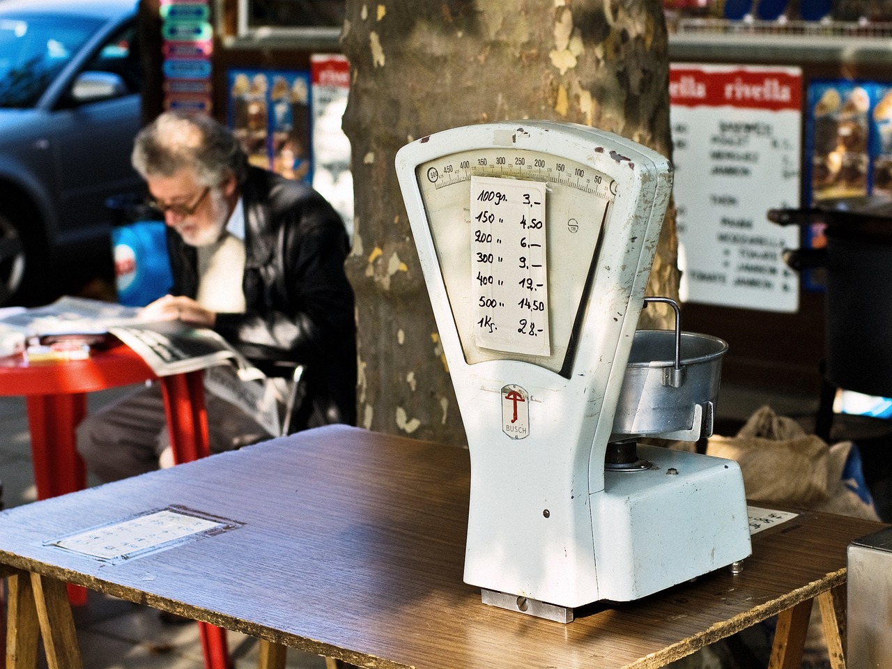 意通電商引領(lǐng)新潮流，智能購物新時代開啟