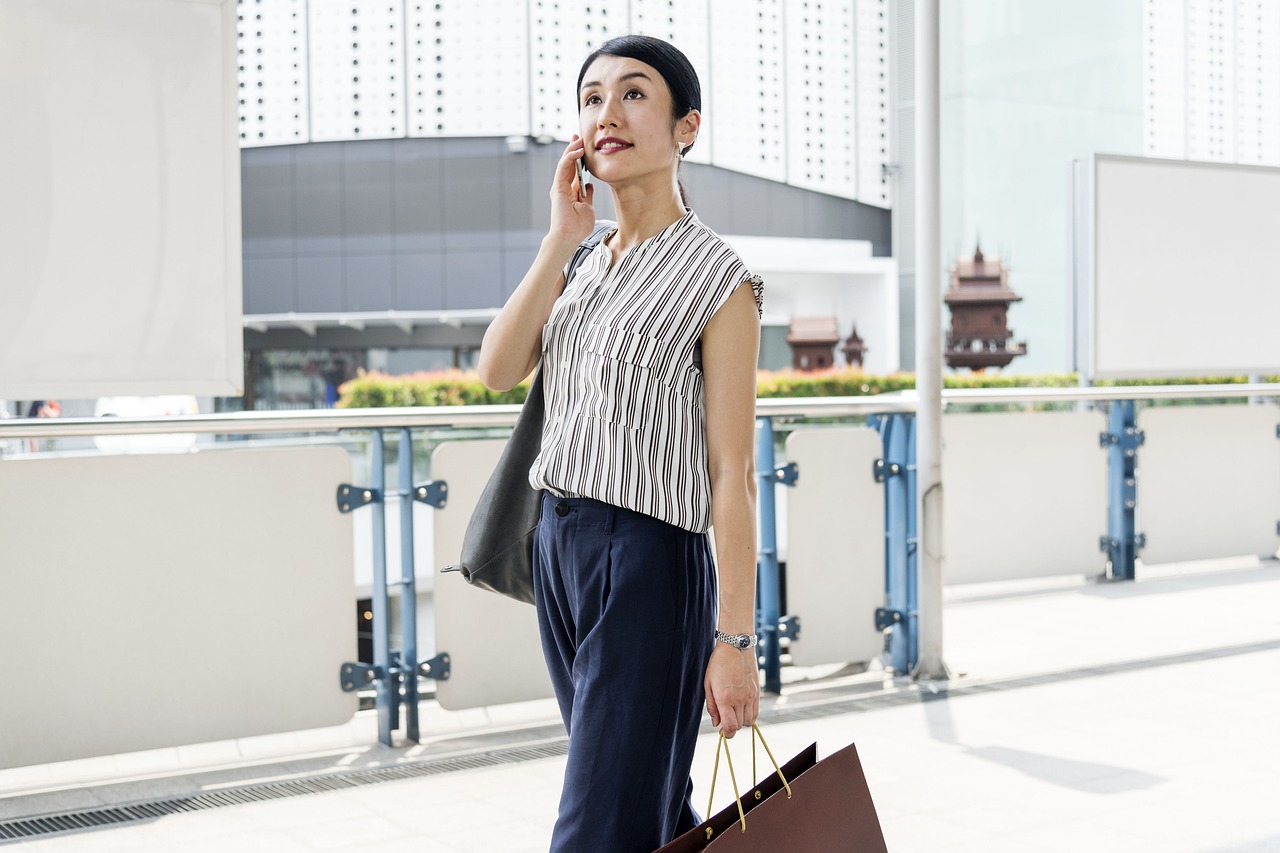 探索最新時(shí)尚潮流，2016年新款男包的世界