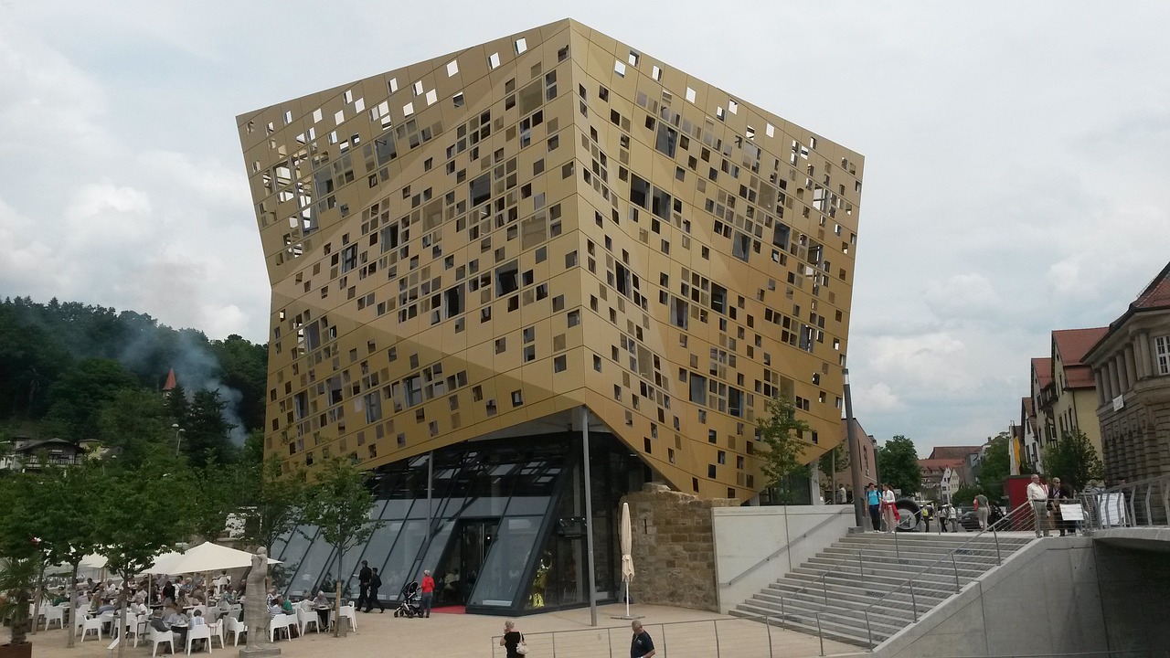 潢川城墻路最新進(jìn)展，古今融合展現(xiàn)城市新貌