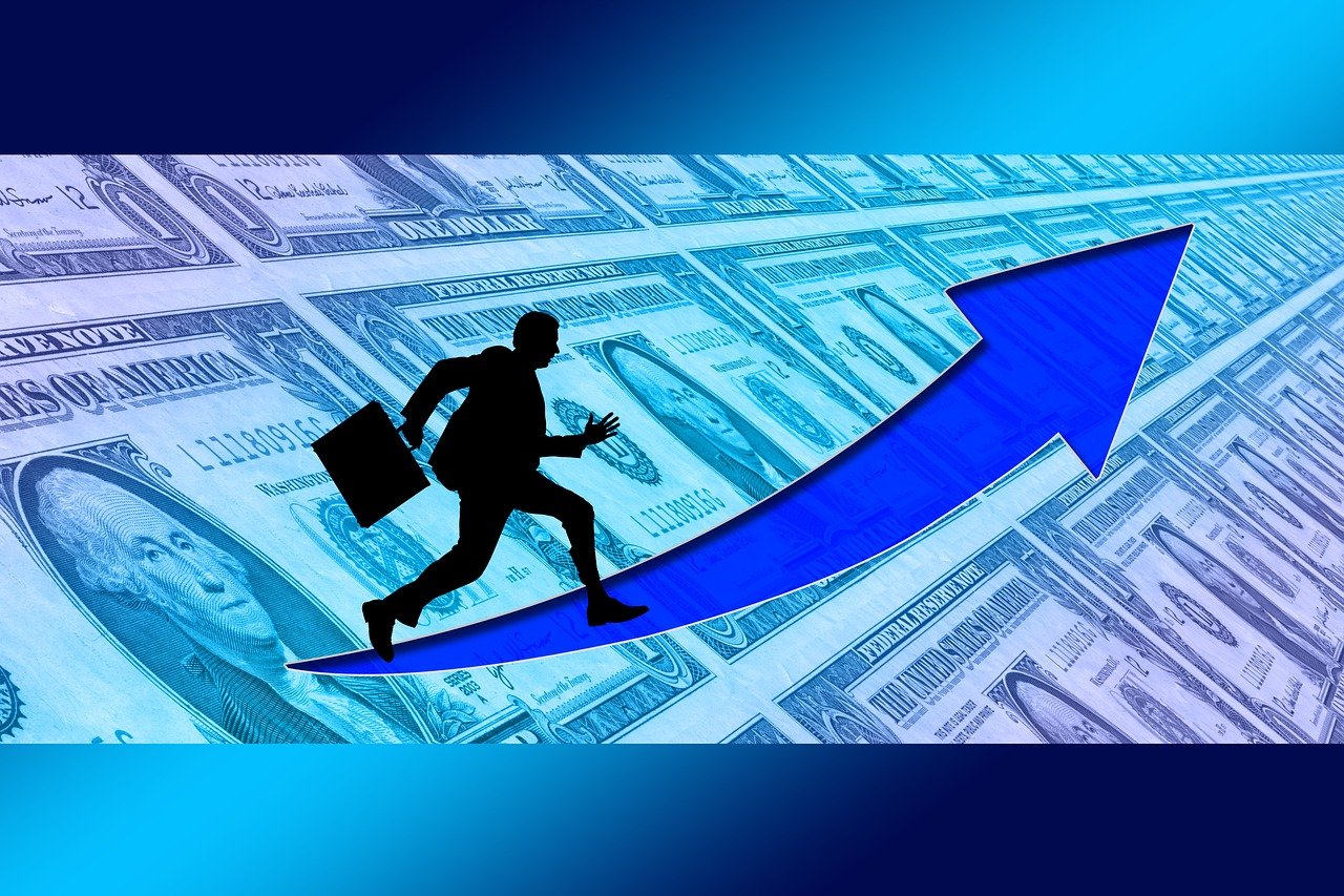 今日基金凈值解析，以161028基金為例，最新凈值查詢及文章分析