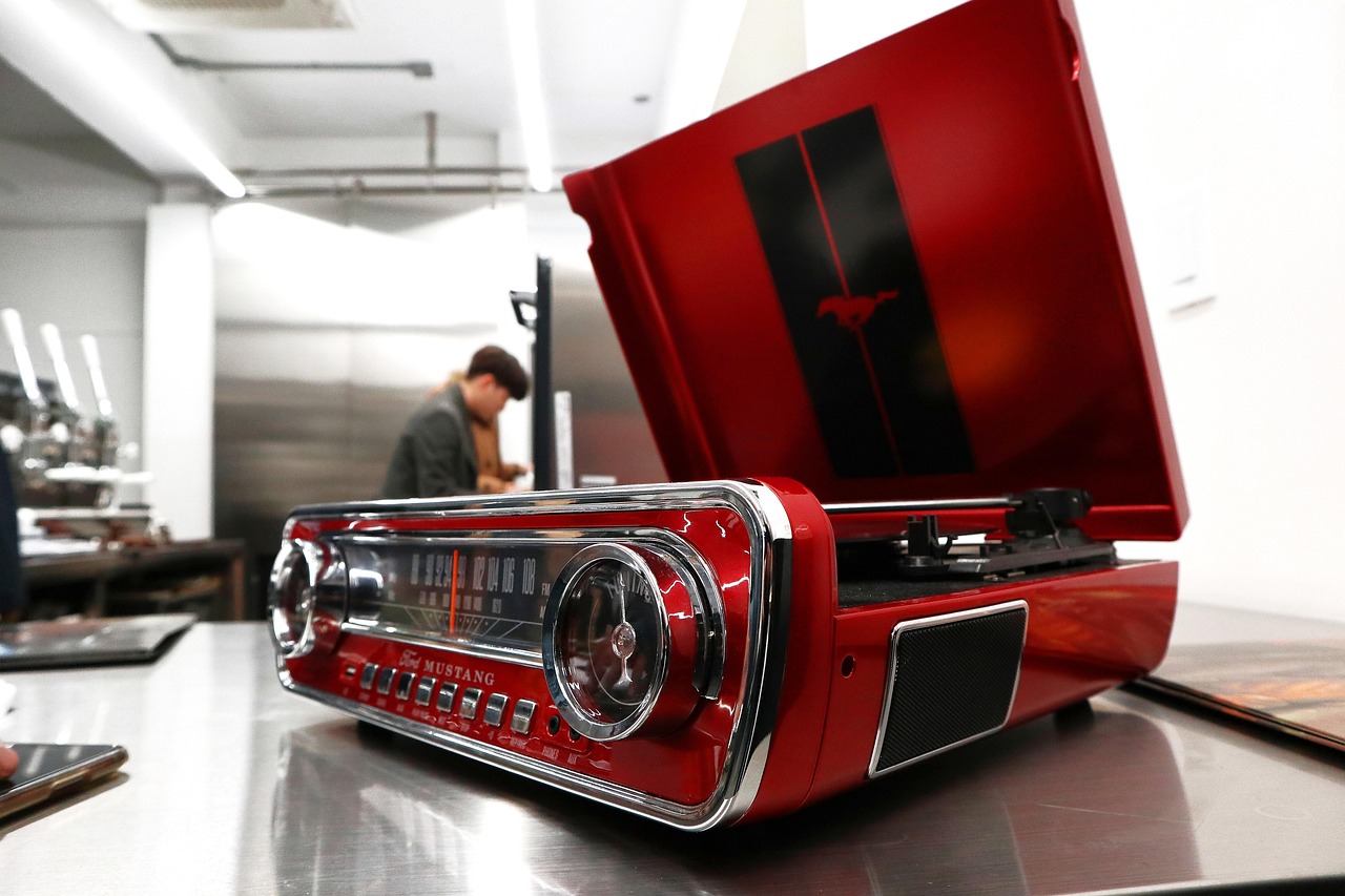 最新鋰電池電動(dòng)車排名及市場影響力分析