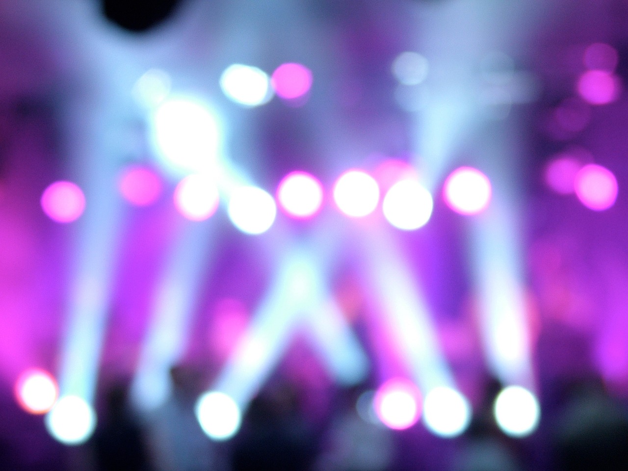 狼播影音破解版深度體驗(yàn)與全面解析