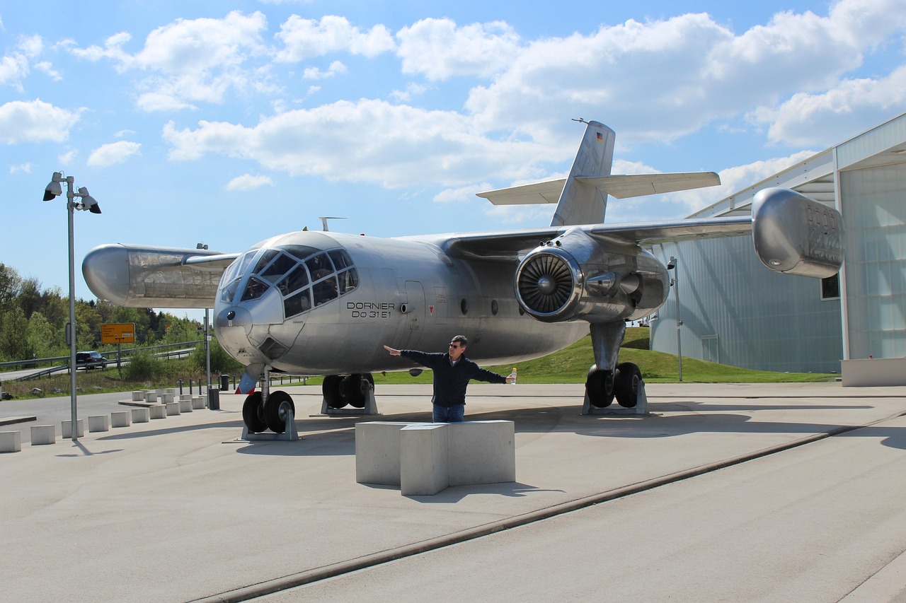 渦扇18發(fā)動機最新技術(shù)進展及未來展望，技術(shù)突破與未來應(yīng)用前景分析