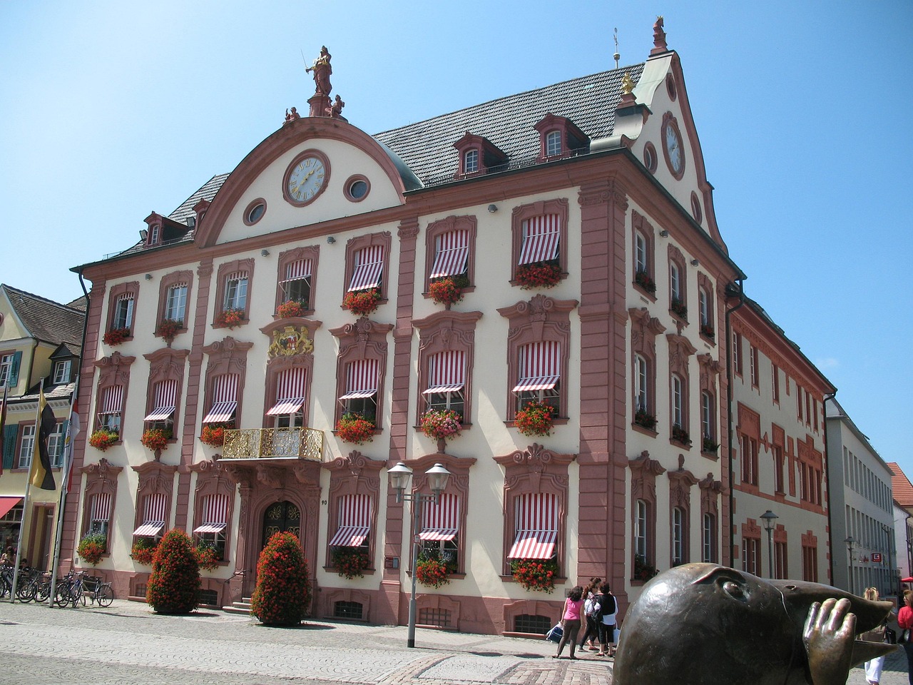 中炎復(fù)利最新消息發(fā)布會，揭曉最新動態(tài)與進(jìn)展