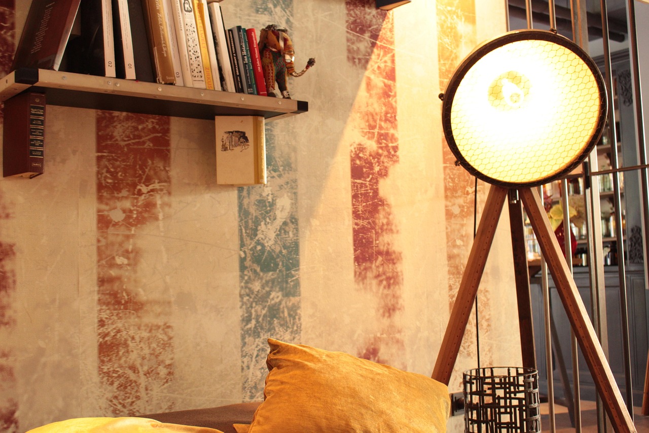 最新壁飾裝飾，打造時(shí)尚個(gè)性居家空間